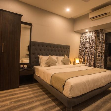 Encore Suites Goa Panaji Buitenkant foto