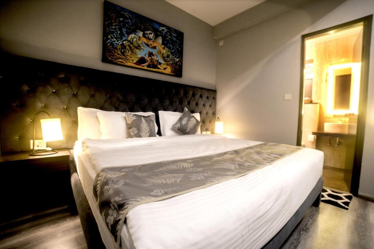 Encore Suites Goa Panaji Buitenkant foto