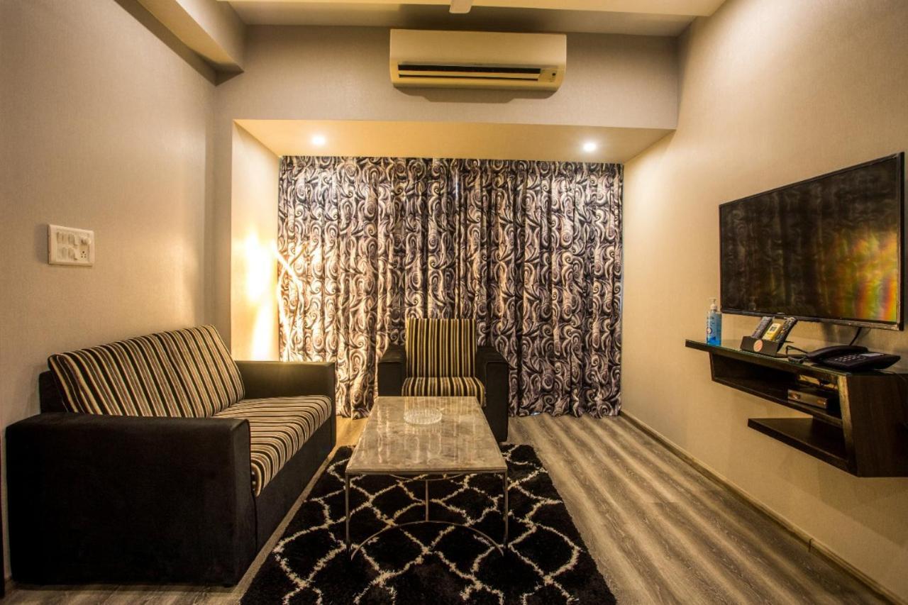 Encore Suites Goa Panaji Buitenkant foto